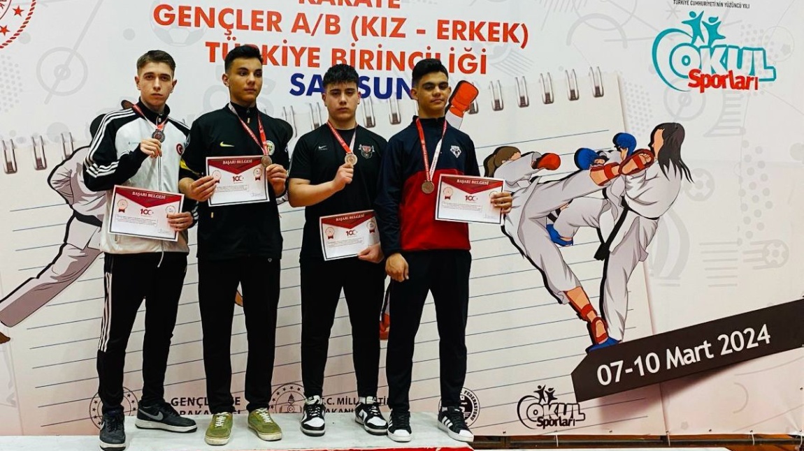 Okul Sporları Karate Türkiye Şampiyonası'nda Derece